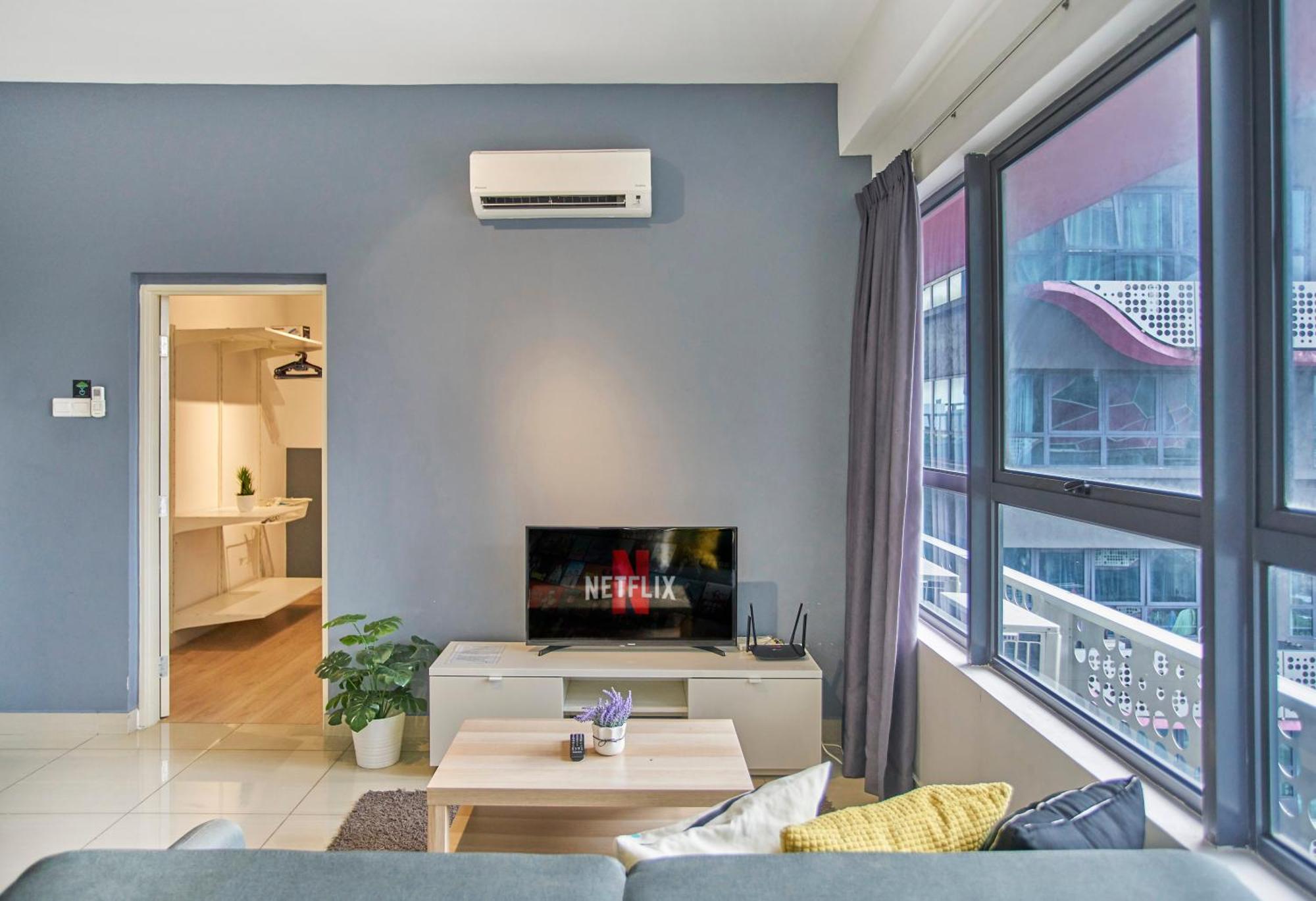 Arte Plus Klcc Designer Suites By Cobnb Куала Лумпур Екстериор снимка